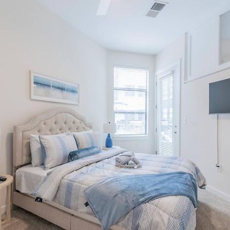 Charming Cozy Apartment With Wi-Fi & Free Parking Шарлотт Экстерьер фото
